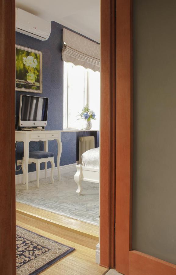 Vip Квартира, Атмосферні Boutique - Apartments Zaporizhia Exteriör bild