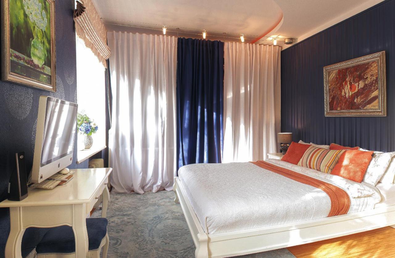 Vip Квартира, Атмосферні Boutique - Apartments Zaporizhia Exteriör bild